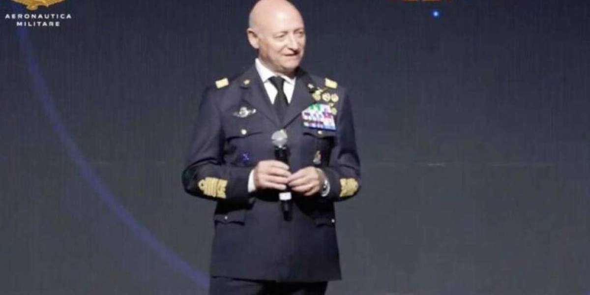 Начальник штаба ВВС Италии генерал Горетти